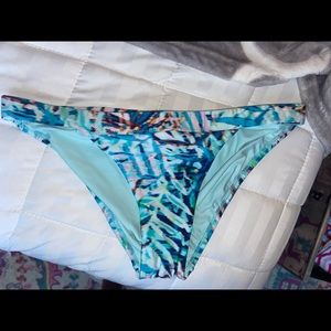 PilyQ swimuit bottoms! like new